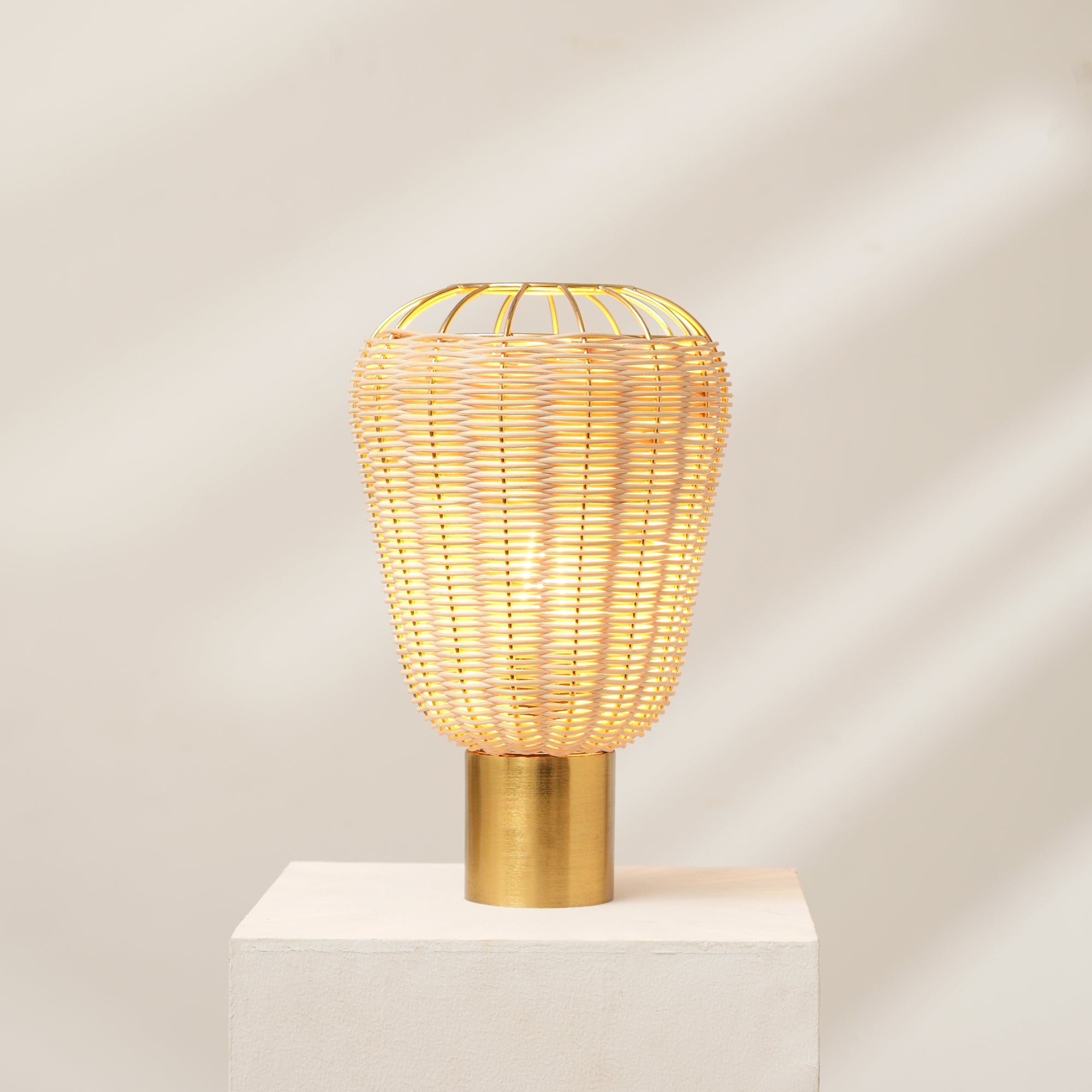 Rattan Table lamp with goledn Metal base