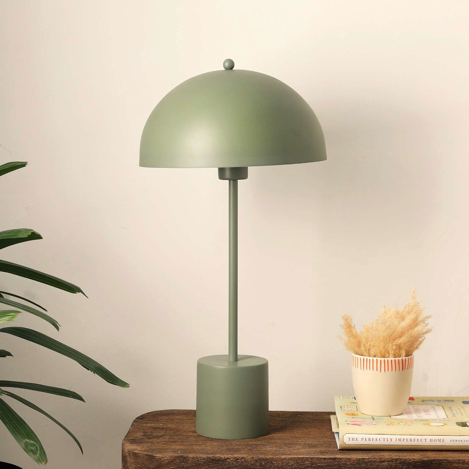Pagen 100 Table Lamp - Modern Scandinavian Design Bedside Lamp, Premium Metallic Finish Desk Lamp, Easy Installation - FIG Living - Pagen 100 Table Lamp - Modern Scandinavian Design Bedside Lamp, Premium Metallic Finish Desk Lamp, Easy Installation - FIG Living
