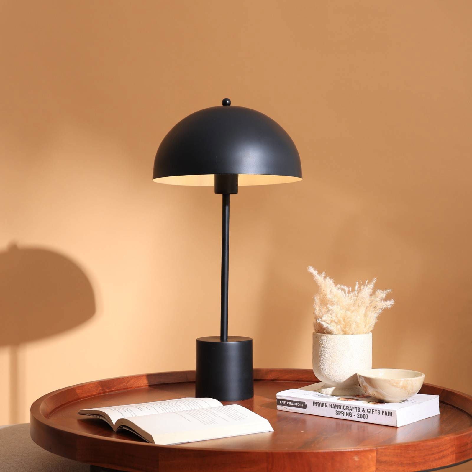 Pagen 100 Table Lamp - Modern Scandinavian Design Bedside Lamp, Premium Metallic Finish Desk Lamp, Easy Installation - FIG Living - Pagen 100 Table Lamp - Modern Scandinavian Design Bedside Lamp, Premium Metallic Finish Desk Lamp, Easy Installation - FIG Living
