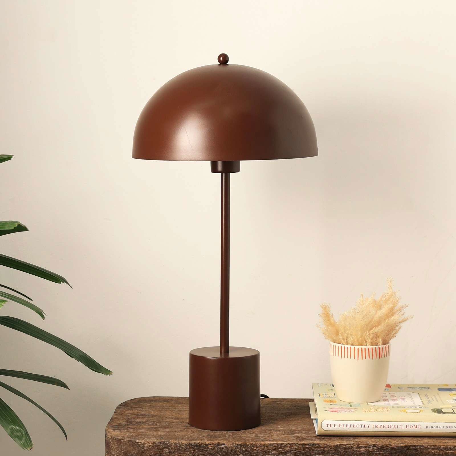Pagen 100 Table Lamp - Modern Scandinavian Design Bedside Lamp, Premium Metallic Finish Desk Lamp, Easy Installation - FIG Living - Pagen 100 Table Lamp - Modern Scandinavian Design Bedside Lamp, Premium Metallic Finish Desk Lamp, Easy Installation - FIG Living