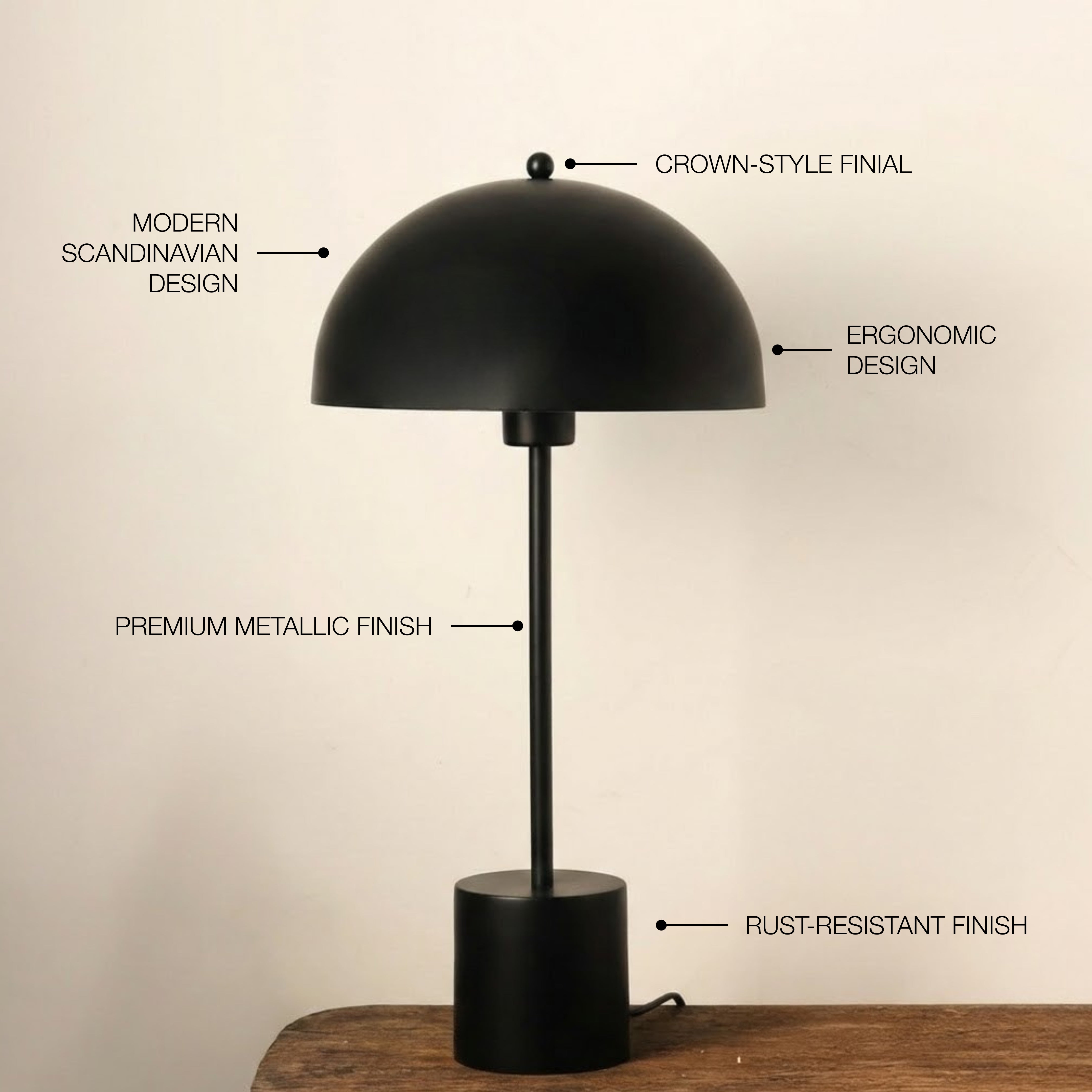 Pagen 100 Table Lamp