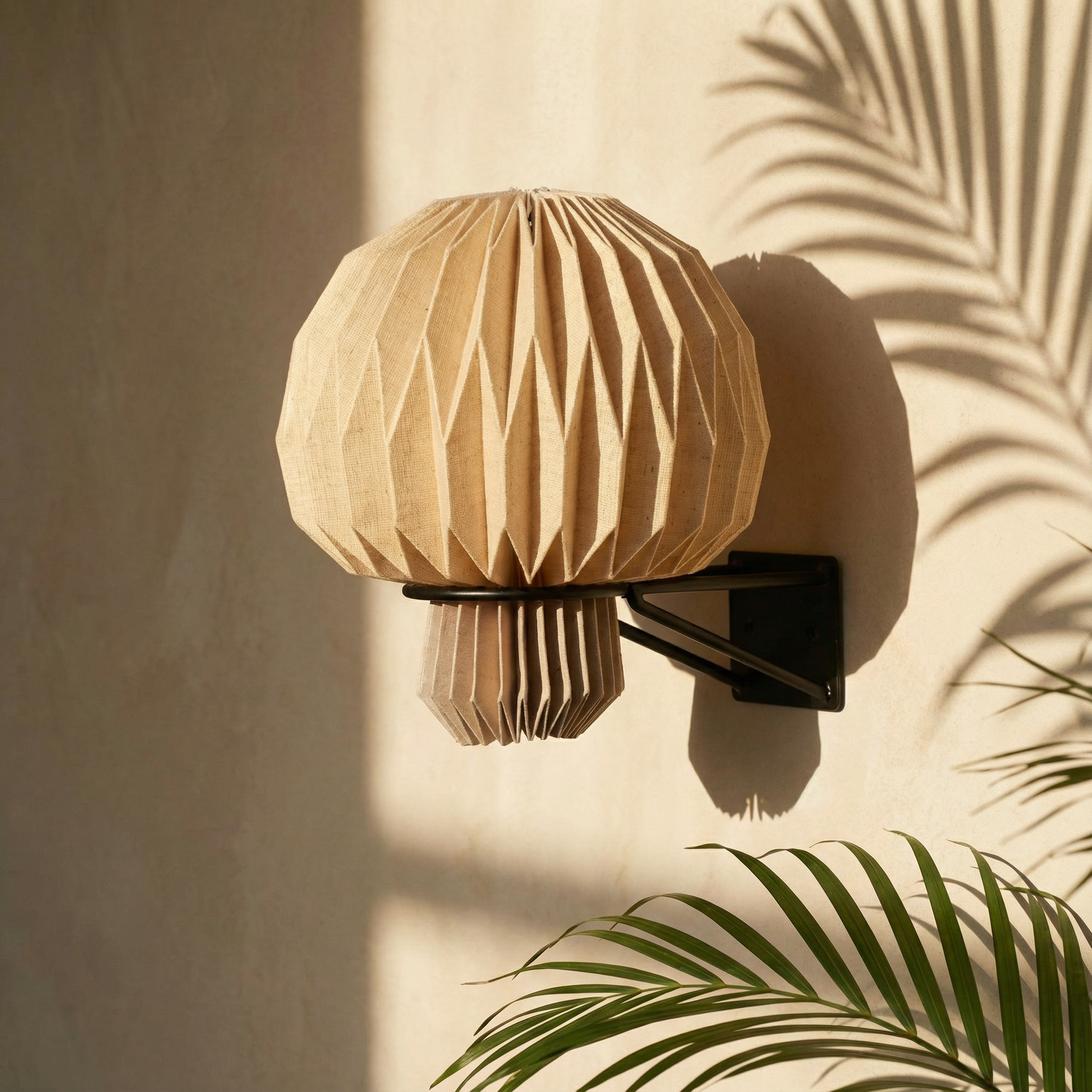 Amber Sconce Origami Wall Lamp